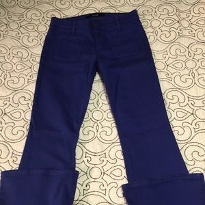 NWOT - Joe’s jeans - Gorgeous brilliant blue.